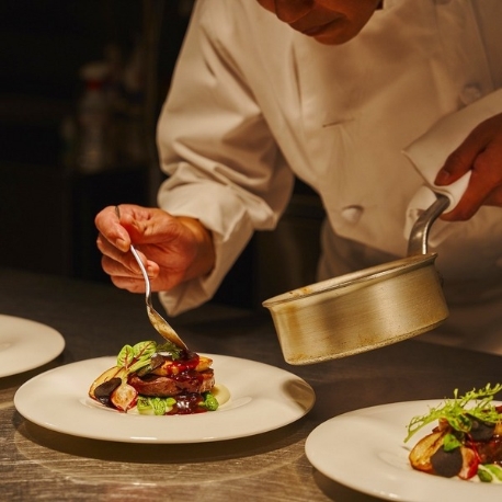 ステラ・デル・アンジェロ（Stella dell'Angelo）：＼卒花が支持／貸切邸宅×ゲスト好評の料理試食3万円