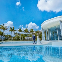 アイネス　ヴィラノッツェ　ｉｎ　カヌチャベイ～グラン・ブルーチャペル～／クチュールナオコウエディング：【チャペル基本挙式プラン】2人挙式・ALLシーズンOK◆2名￥176,000～（平日挙式）：