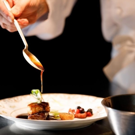 ネオス・ミラベル：【*極上フレンチ*ペア4万試食付】最大120万優待＆憧れ挙式体験