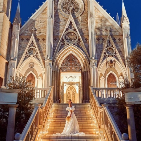 ネオス・ミラベル：憧れ新作ドレス紹介×豪華7万ギフト×館内ALL体験