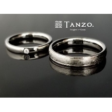 ＴＡＮＺＯ．(鍛造指輪):[TANZO]鍛造で鍛え上げた美しく重厚なプラチナの結婚指輪
