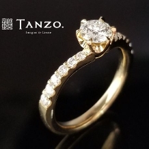 ＴＡＮＺＯ．(鍛造指輪):[TANZO]イエローゴールドでお造りした華やかなご婚約指輪