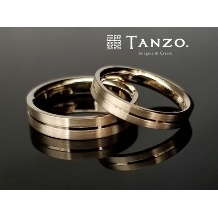 ＴＡＮＺＯ．(鍛造指輪):[TANZO]ストレート形状で幅広な重厚デザインの結婚指輪