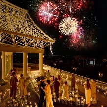 ＯＣＥＡＮ ＰＬＡＣＥ:【2027年1～2月】神戸の空と街のライトアップを眺めるウェディングプラン