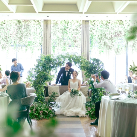 ＭＥＤＩ（メディー）：＼ギフト券1.3万＆挙式半額／和牛オマール試食×ガーデン体験