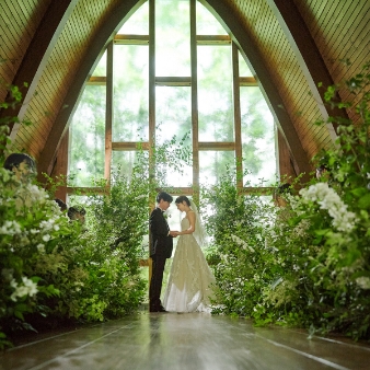 結婚式場：【まずは資料請求から】1/10-12お年玉特典付フェア予約受付中★