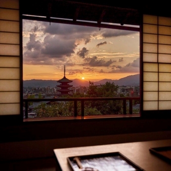 高台寺ひらまつのフェア画像