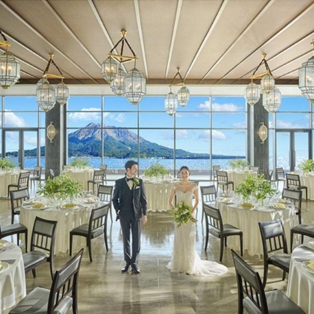 THE BAYSUITE SAKURAJIMA TERRACE（ザ・ベイスイート 桜島テラス）：初見学でも安心！スタッフが丁寧にご案内*花嫁憧れ感動挙式体験*