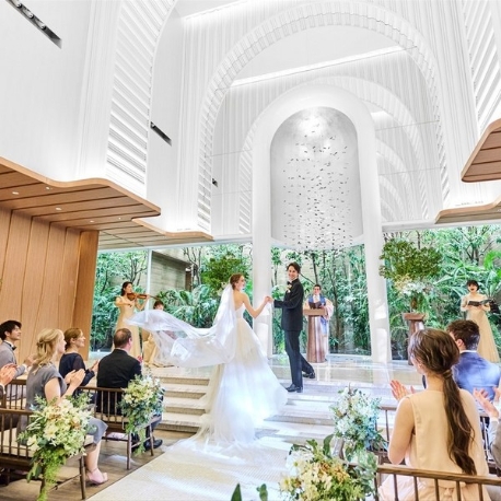 BLEU GRACE OSAKA（ブルーグレース大阪）：新春SP*QUO1万円*光と緑溢れるチャペル体験×豪華3万コース試食