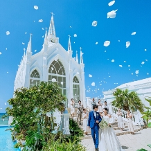 ラソール ガーデン・アリビラ／チュチュリゾートウエディング:【5月限定】挙式＋衣裳《42→12万円／最大70％優待》成約特典11万円分つき！［衣裳・美容・ブーケ］