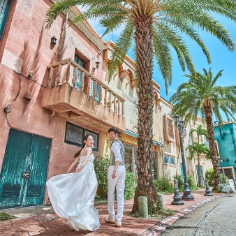 ヴォヤージュ　ドゥ　ルミエール北谷リゾート:【フルパッケージ20名様】挙式＋会食＋衣裳＋美容＋写真＋装花＋ケーキ ＜1年以内＊＞