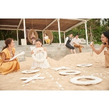 ザ・ギノザリゾート　美らの教会／アールイズ・ウエディング:☆先着順【パパママキッズ応援プラン】 旅行もセットで手配可能！打ち合わせも個室で安心◎