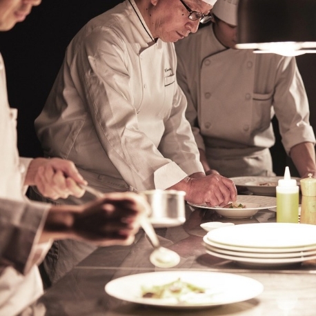 ホテルロイヤルクラシック大阪：【料理重視必見☆オープンキッチン◎】特選牛食べ比べ試食フェア