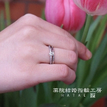 プラチナのシンプルな婚約指輪を自分たちで作る♪ダイヤも選べる☆重ね付けもおすすめ