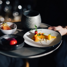 IWAI OMOTESANDO:5～6月来館・2組限定プラン！【50名／挙式＋披露宴】大切な人と、美味しい食事を囲む＜2026年内＞
