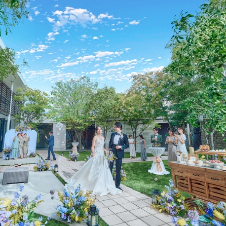 EYOHAKU －ヨハク－：人気ドレス体験´-1万ギフト＆豪華試食＊ガーデンWが叶う会場