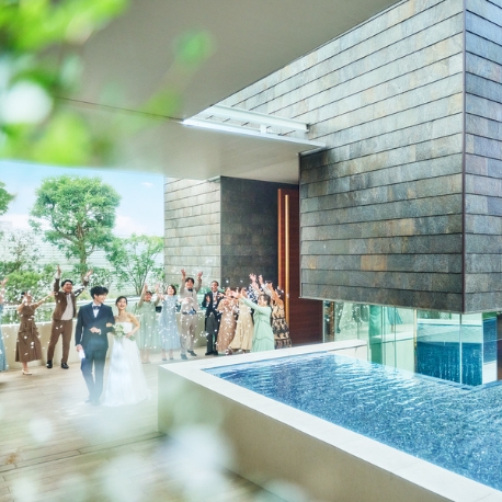 KUMAMOTO MONOLITH（熊本モノリス）：『熊本モノリスブライダルフェア』ご希望に合わせてご案内