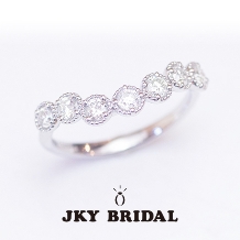 【JKY BRIDAL】ウェーブ ダイヤモンド オリジナル エンゲージリング