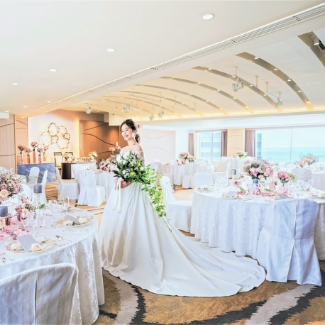 グランドニッコー東京ベイ 舞浜：【海とパーク一望の会場見学】光あふれる挙式体験＊後日試食招待