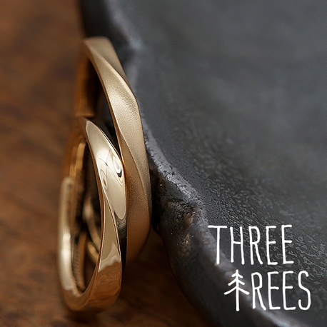 ＴＨＲＥＥ ＴＲＥＥＳ（スリーツリーズ）:一つの原型から複製して指輪制作！ THREE TREES 手作り結婚指輪