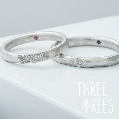 ＴＨＲＥＥ ＴＲＥＥＳ（スリーツリーズ）:スターダストでアクセントを　THREE TREES 手作り結婚指輪
