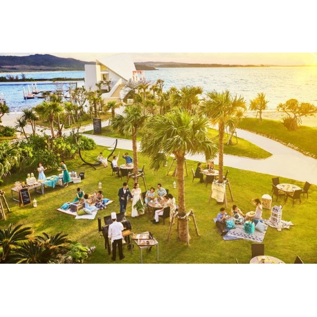 アートグレイス　オーシャンフロントガーデンチャペル　沖縄：チャペル×バンケット×日程×予算☆全てわかるクイックフェア☆