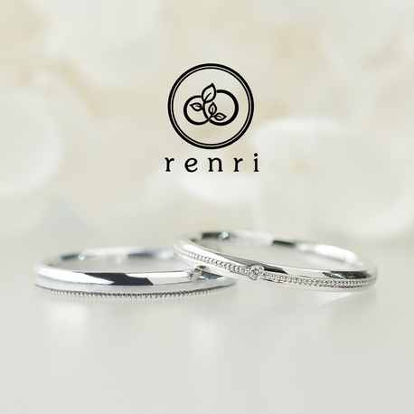 renri:アクセントで遊ぶ、繊細なミルグレインのワンラインデザイン
