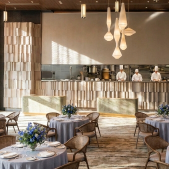 結婚式場：｜おもてなし重視派｜本番同様コース試食×OPEN前相談会