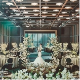 W大阪のブライダルフェア画像