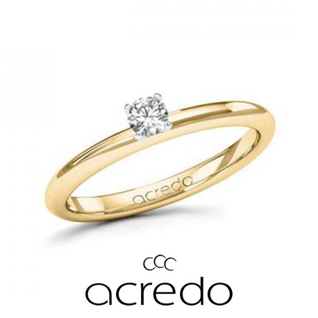 【アクレード】婚約指輪を代表するソリティアリング。シンプルで上品なデザインです