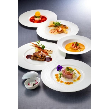 スカイレストラン　スターゲイト（ＡＮＡクラウンプラザホテルグランコート名古屋内）：【牛フィレ×フォアグラ】試食付レストランウェディング相談会♪