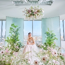 SAKURA SKY PALACE（サクラ スカイ パレス）:【平日／挙式＋披露宴】＊30名119万円＜1年半以内＞平日限定のお得＆充実内容〈豪華特典×大幅割引〉