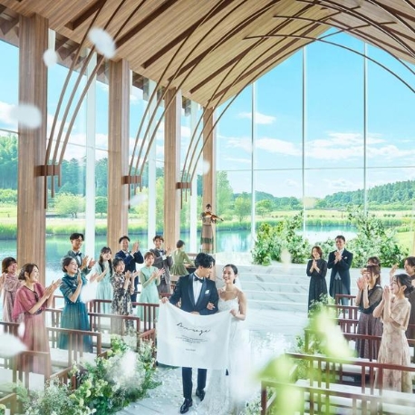 The 迎賓館 偕楽園 別邸：【SW限定】*5万ギフト付き*3面ガラス張り＆開放感溢れる挙式体験
