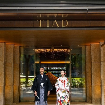 TIAD, オートグラフ コレクション（ティアド オートグラフ コレクション）:＜ご披露宴のみプラン＞26年12月挙式迄《50名209万円》外挙式でご検討の方★ゼクシィNET限定｜1月末迄申込:2023年7月グランドオープン。久屋大通の緑を望む上質×洗練ウェディング【ご来館特典】TIAD特製贅沢ご試食「雲丹×知多牛」を含む前菜/アフタヌーンティー/シャンパン2名様分プレゼント（ご試食対象外フェアは無料招待チケットをプレゼント）【1件目来館】1万円ギフト券＆TIAD客室使用アメニティ【成約特典】ステイウェディング：2泊3日宿泊プレゼント！さらに総額から最大60万円オフ、他13大特典も！要チェック！