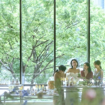 TIAD, オートグラフ コレクション（ティアド オートグラフ コレクション）:＜160名迄可｜大人数プラン＞～26年挙式迄【80名322万円】最大77万優待★ゼクシィNET限定｜1月末迄申込:ホテル開業1周年。久屋大通の緑を望む上質×洗練ウェディング【ご来館特典】2.2万円相当ご試食「雲丹×知多牛」を含む前菜/愛知県産牛フィレ/アフターヌーンティー/シャンパン2名様分プレゼント【1件目見学者】2万相当ホテルペアディナー券【AMご来館】1.5万相当ランチorアフタヌーンティー券※特典併用不可・各特典は数量限定！【ご成約特典(全員)】2泊3日ご宿泊※朝食付き 20万円相当プレゼント！さらに総額から最大60万円オフ、他13大特典も！要チェック！