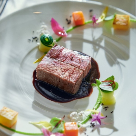 セントアクアチャペル博多駅：試食付少人数W相談会☆KITTE博多11階に広がる貸切空間☆