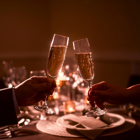 ＭＡＲＩＮＥ ＴＯＷＥＲ ＷＥＤＤＩＮＧ：【2/14限定】結婚お祝いディナー | バレンタインスペシャル