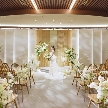 ＭＡＲＩＮＥ ＴＯＷＥＲ ＷＥＤＤＩＮＧ：【26年6月新装】選べる2つの挙式舞台×絶景入場体験×豪華試食付