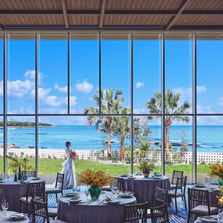 ＡＭＡＮＤＡＮ　ＢＬＵＥ　青島（アマンダンブルー青島）：『アマンダンブルー青島ブライダルフェア』希望に合わせてご案内