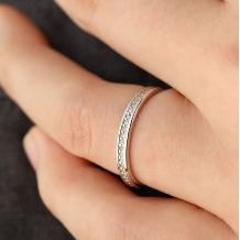 Ｓｔ．Ｍａｒｉａ:【スペランツァ】じゃまにならない、ダイヤモンドの日常使いにピッタリな結婚指輪。