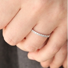 Ｓｔ．Ｍａｒｉａ:【リヴェルベロ】高品質なダイヤモンドの輝きに、只々うっとりしてしまう指輪