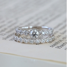 Ｓｔ．Ｍａｒｉａ:【グラノ・ディ・フィオーレ】アンティークを思わせる、繊細な華奢さと凝った作り