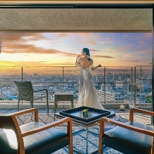 Hilltop Resort YAMANOUE（ヒルトップリゾート 福岡内）:2026年9月★秋風そよぐロケーションを満喫★オータムプラン《100名★約291万最大194万円優待》