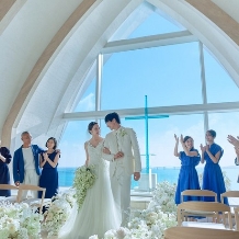 宮古島チャペル/アールイズ・ウエディング:最大30万円優待【挙式+フォト/81→51万円】〈ヘアメイク・衣裳・アルバム付〉人気オプション付プラン♪: