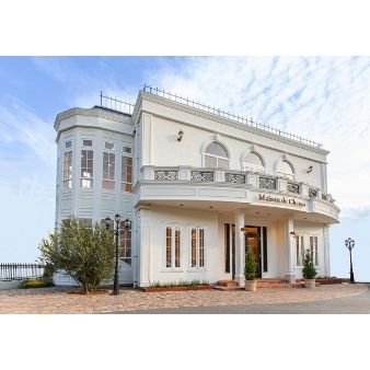 メゾン　ド　シャトン（Ｍａｉｓｏｎ　ｄｅ　Ｃｈａｔｏｎ）:少人数専用の新館で叶える　挙式＋お食事会プラン