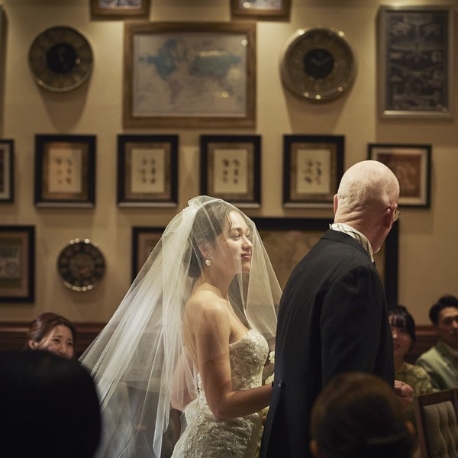 The Library by STRINGS：【初見学の方◎1件目特典】NEWスタイル挙式＆贅沢コース試食