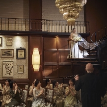 The Library by STRINGS:【最大100名収容可】80名以上！通年利用OK*大人数での結婚式がお得に！＜ゼクシィNET限定＞