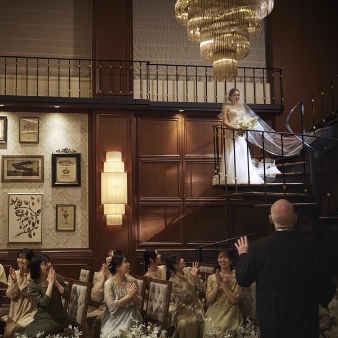 The Library by STRINGS:【最大100名収容可】80名以上！通年利用OK*大人数での結婚式がお得に！＜ゼクシィNET限定＞