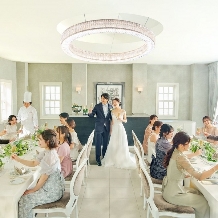 The　Green　Terrace　表参道（ザ　グリーン　テラス　オモテサンドウ）　by 青山 セントグレース大聖堂:【最大60万優待｜27年1月～2月限定】晴天率No.1シーズンで叶えて、お得に賢く