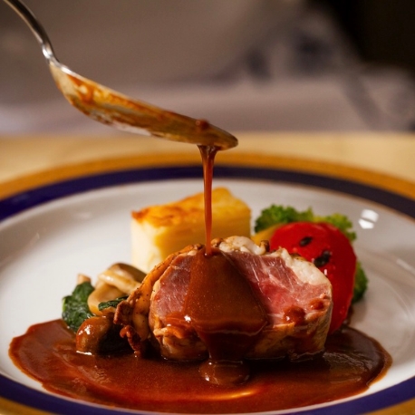 GRAND FESTA HAKATA（THE BASICS FUKUOKA）：【GW最終受付/BIGフェア】厳選食材の豪華試食◆ドレス見学会